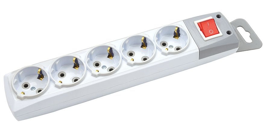 DE-PA 5'lı Topraklı Anahtarlı Grup Priz Kablosuz